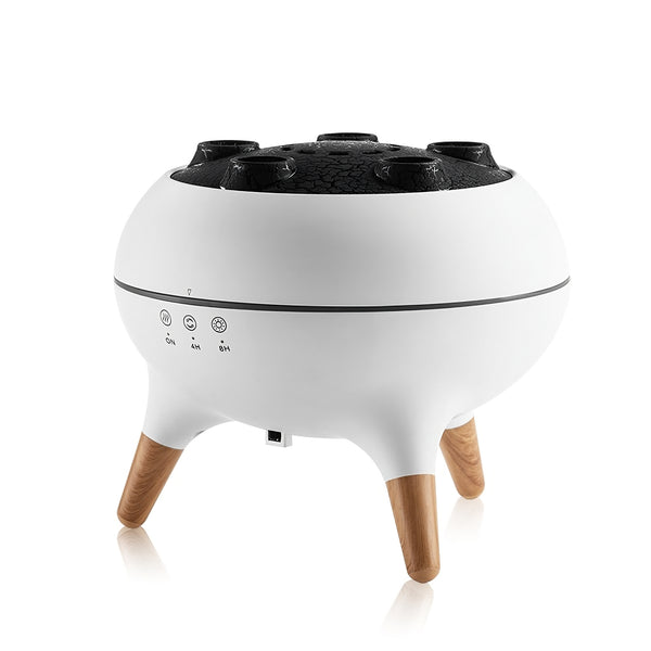 Jellyfish-shaped humidifier with essential oil diffusion and color changing lights